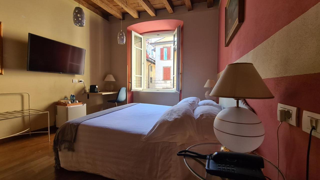 Hotel Piazza Vecchia Bergamo Bagian luar foto