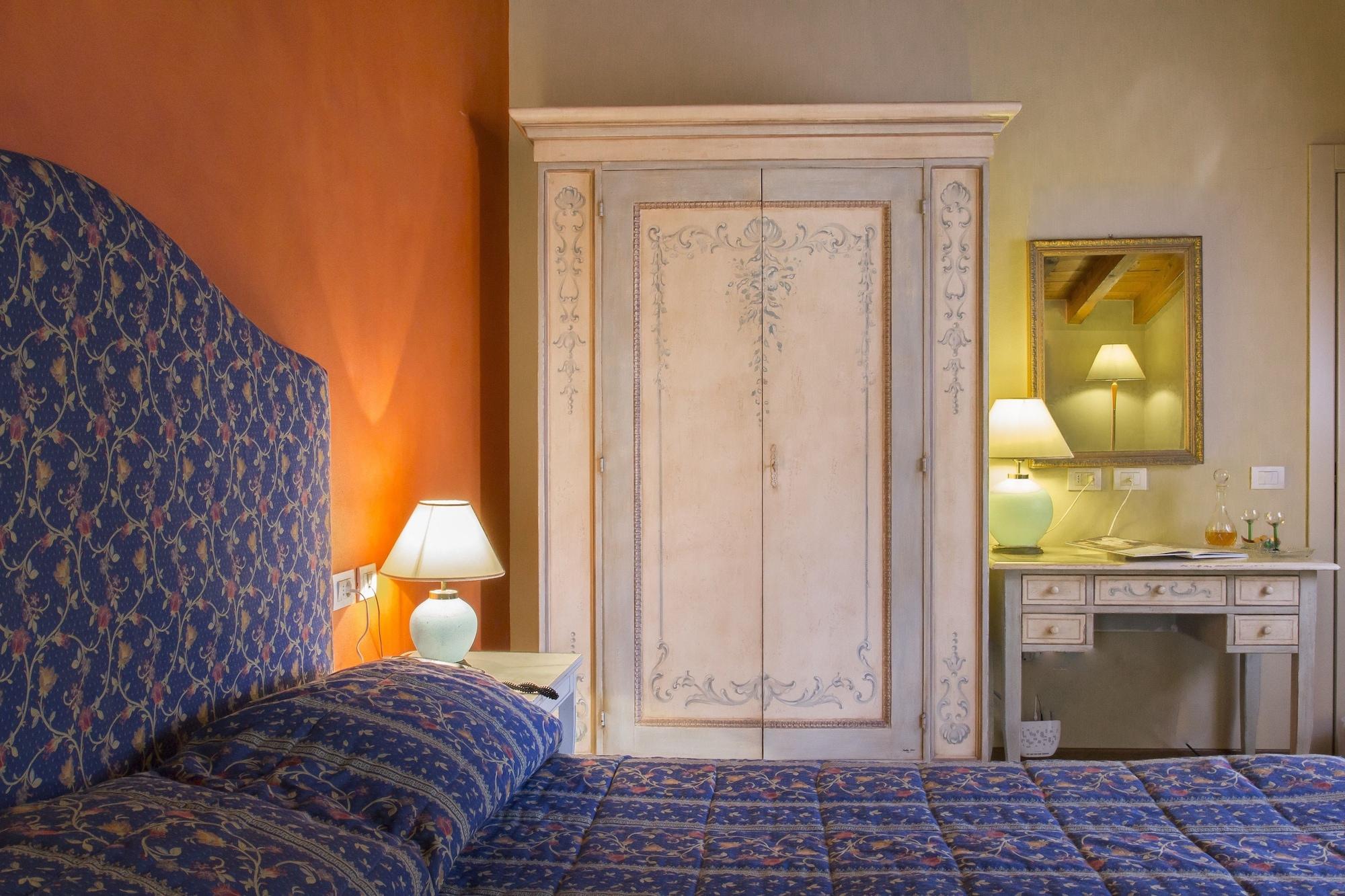 Hotel Piazza Vecchia Bergamo Bagian luar foto
